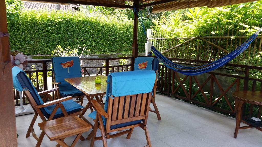 Dennis Holiday Bungalow Jasri Buitenkant foto